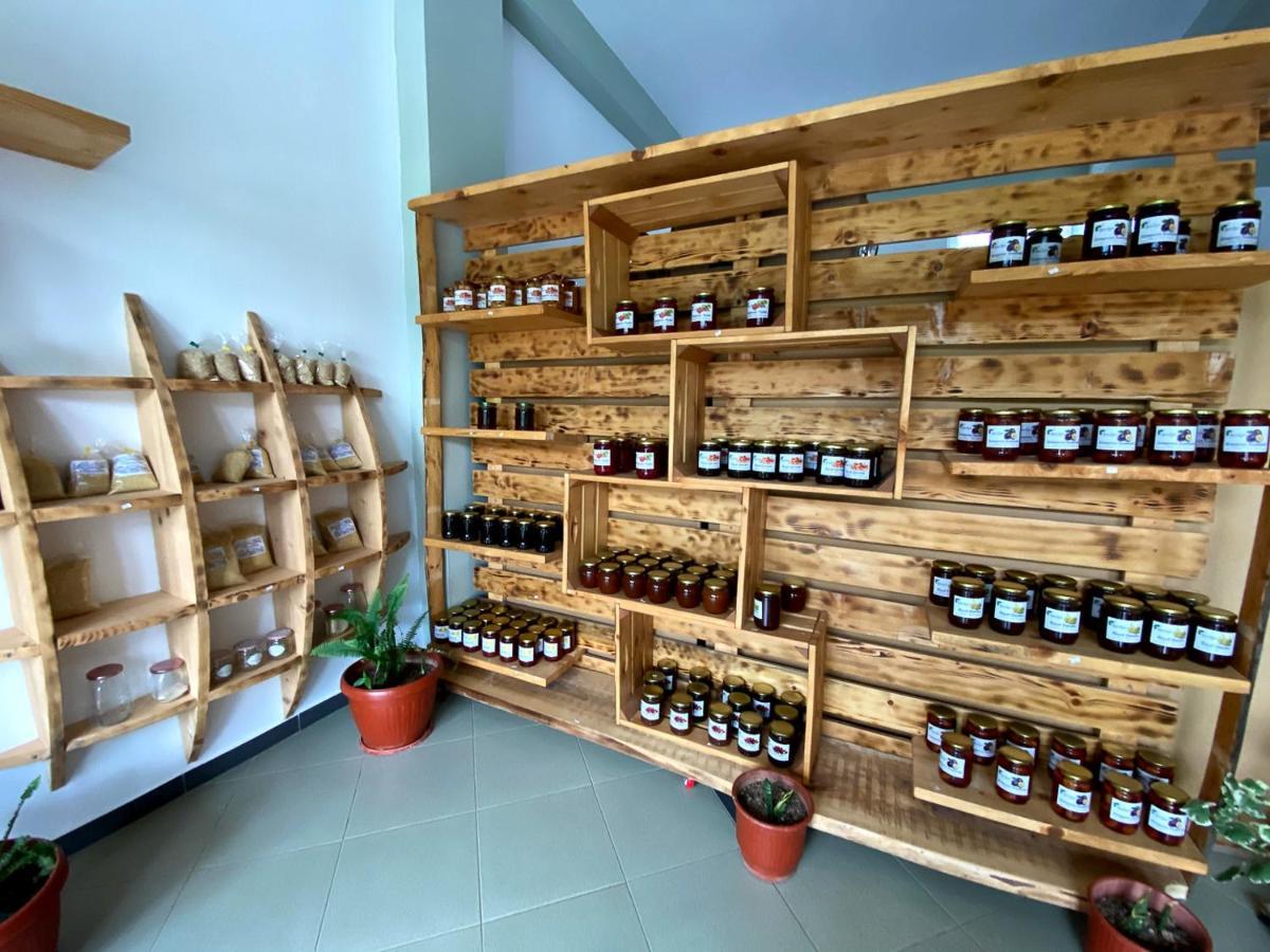 Nena Dashuri Agroturizem Peshkopi Exterior photo