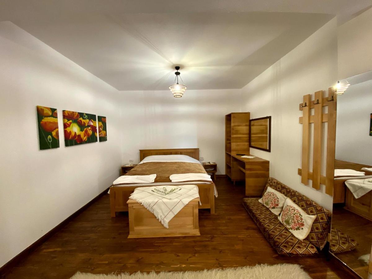 Nena Dashuri Agroturizem Peshkopi Exterior photo
